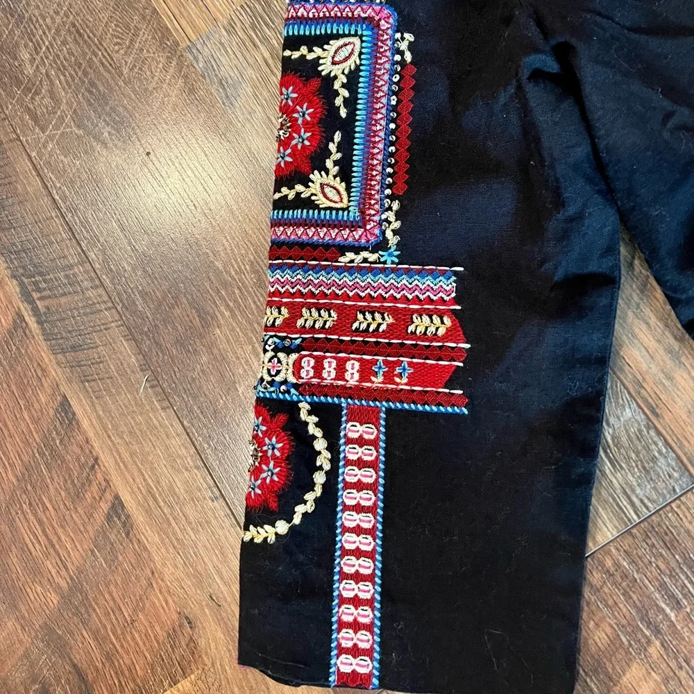 NTHR Women’s Open Front Embroidered Beaded Black Cotton Crop Jacket - Picture 11 of 12